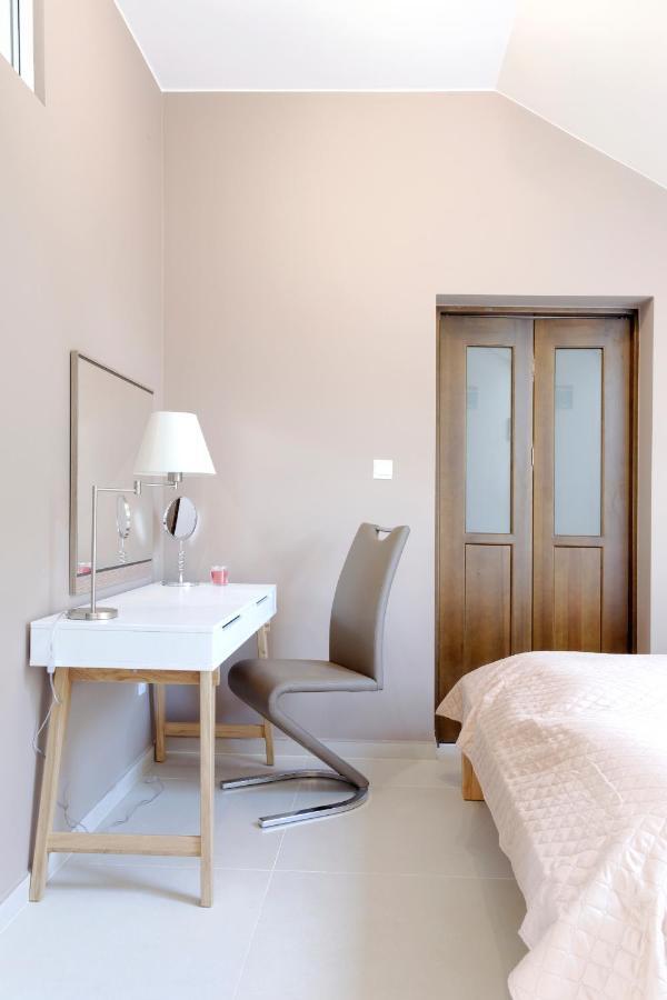 Modern Apartment In Jawiszowice Экстерьер фото