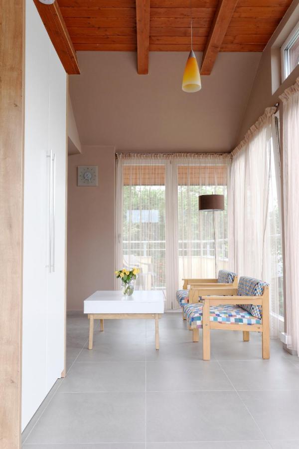 Modern Apartment In Jawiszowice Экстерьер фото