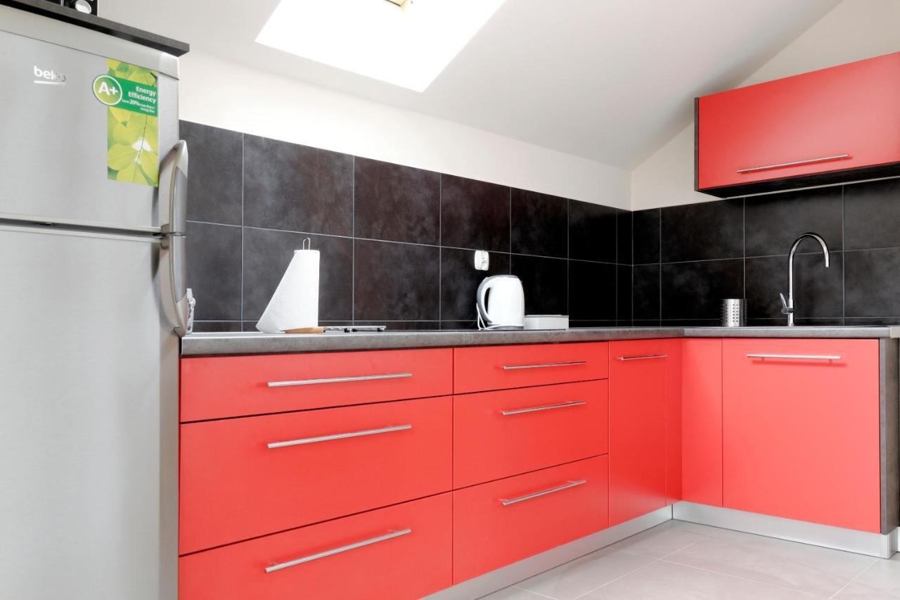 Modern Apartment In Jawiszowice Экстерьер фото