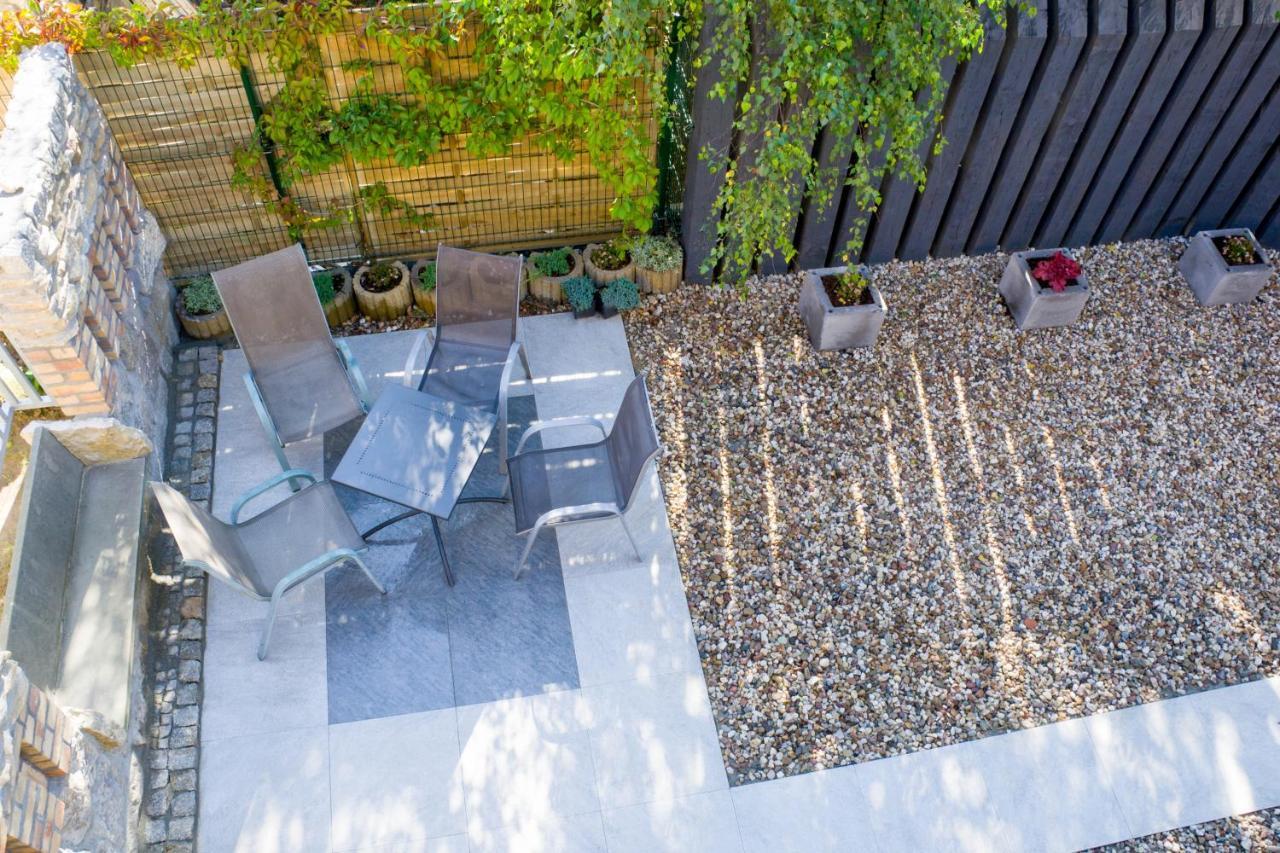 Modern Apartment In Jawiszowice Экстерьер фото